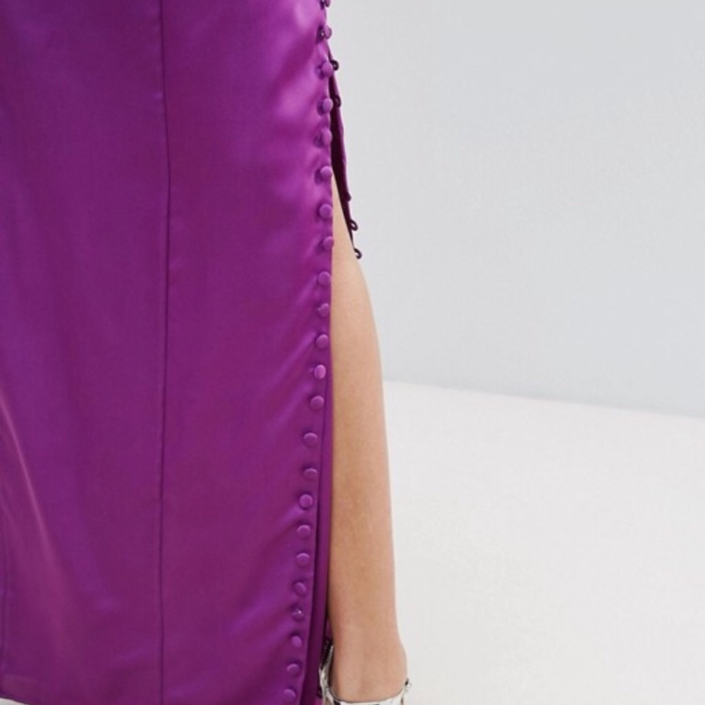 Fame and Partners gown - Picture 6 of 7